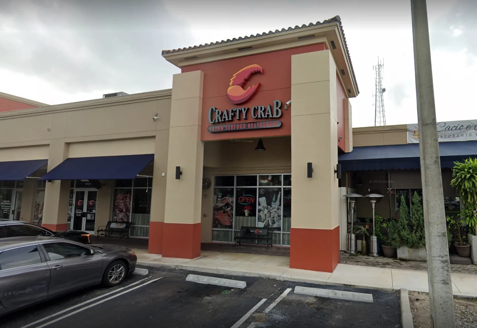 Photo of Crafty Crab restaurant exterior